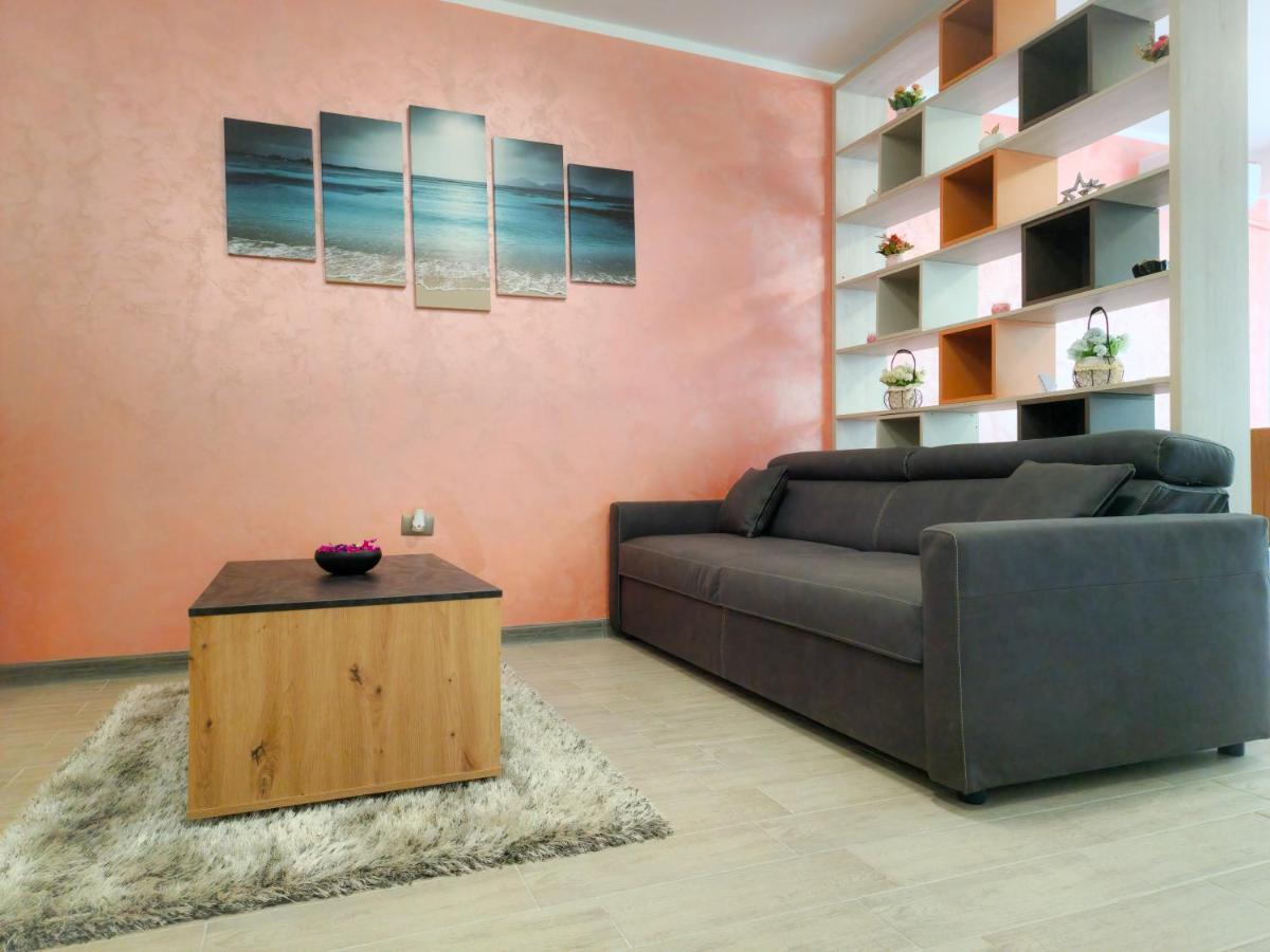 Sole Aparthotel Pool & Spa Mamaia Nord ナボダリ エクステリア 写真
