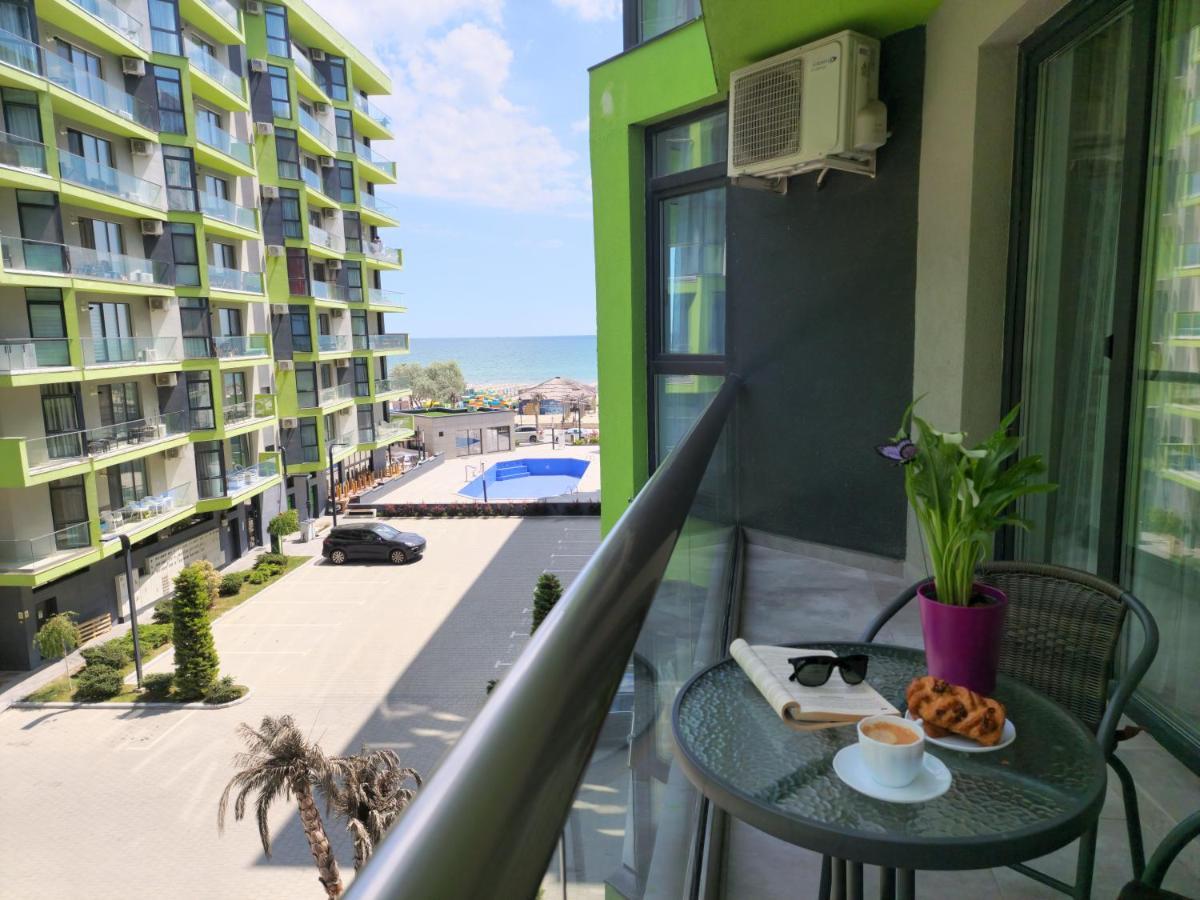 Sole Aparthotel Pool & Spa Mamaia Nord ナボダリ エクステリア 写真